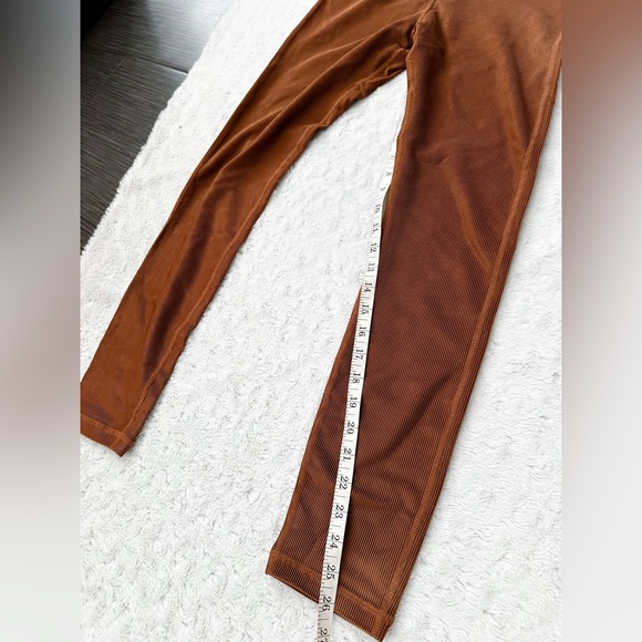 NWT- WeWoreWhat x Revolve Solid High Rise Chain Legging in Solid Rib Brown - Picture 13 of 14